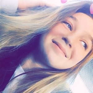 Meet your Posher, Mckayla